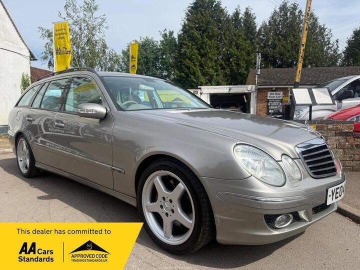 Mercedes-Benz E Class 5.0 E500 Avantgarde 7G-Tronic 5dr Mercedes-Benz E Class 5.0 E500 Avantgarde 7G-Tronic 5dr