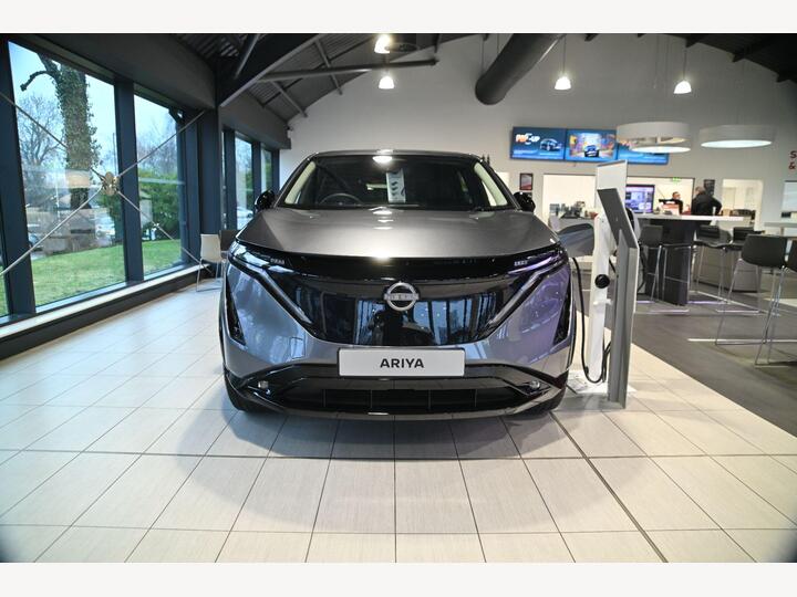 Nissan ARIYA 63kWh Advance Auto 5dr 7.4kW Charger