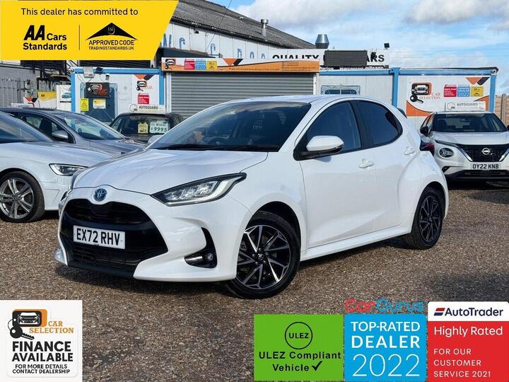 Toyota Yaris 1.5 VVT-h Design E-CVT Euro 6 (s/s) 5dr