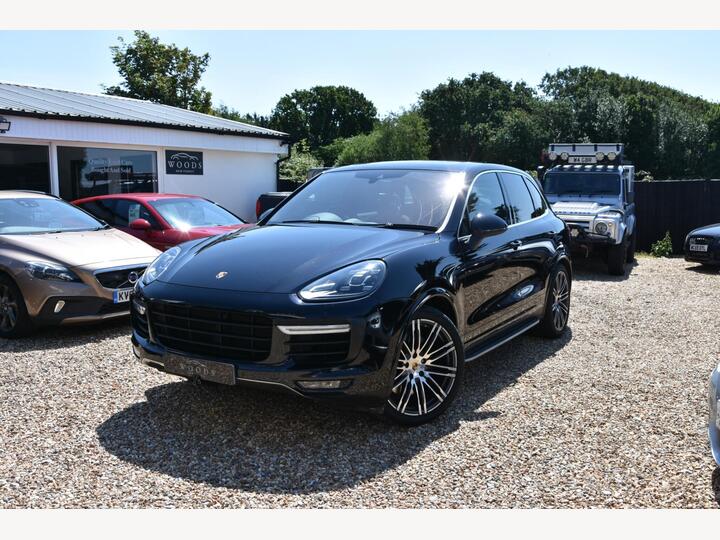 Porsche Cayenne 4.8T V8 Turbo TiptronicS 4WD Euro 6 (s/s) 5dr