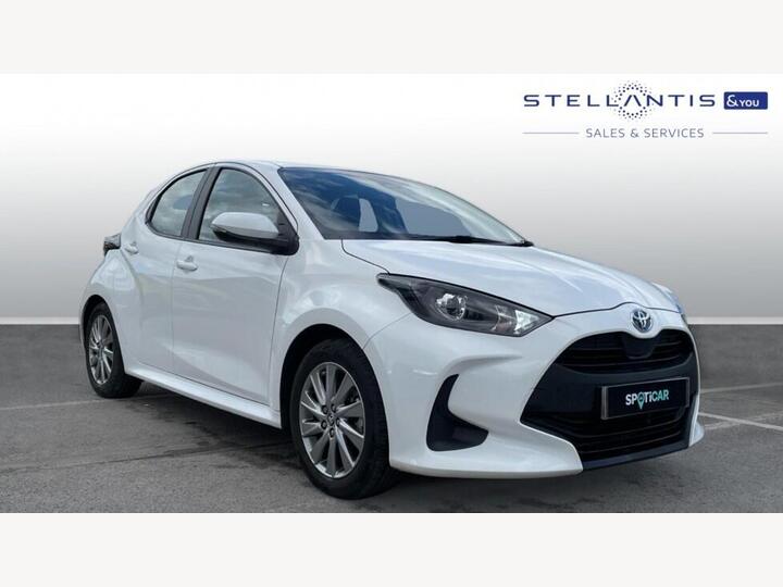 Toyota Yaris 1.5 VVT-h Icon E-CVT Euro 6 (s/s) 5dr
