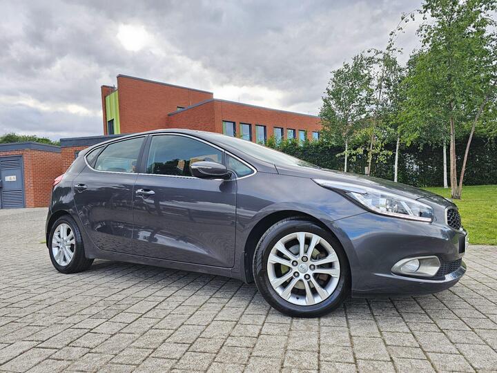 Kia Ceed 1.6 CRDi 2 Auto Euro 5 5dr