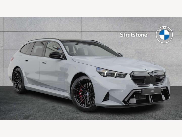 BMW M5 4.4 22.1kWh Touring Steptronic XDrive Euro 6 (s/s) 5dr