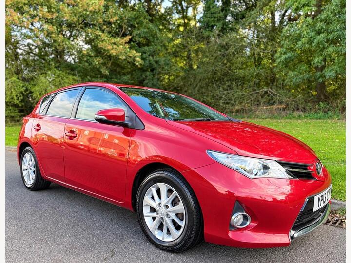 Toyota Auris 1.6 V-Matic Icon Euro 5 5dr