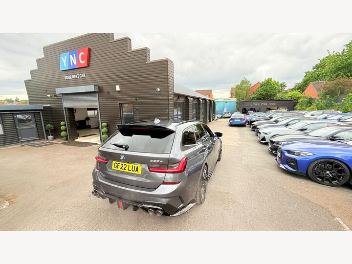 BMW 3 Series 2.0 330e 12kWh M Sport Touring Auto XDrive Euro 6 (s/s) 5dr