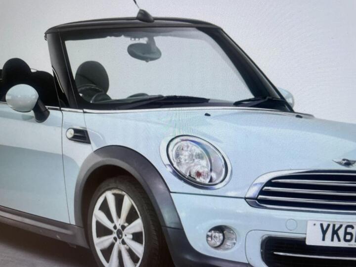 MINI Convertible 1.6 Cooper Euro 5 (s/s) 2dr