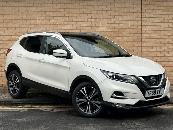 Nissan QASHQAI 1.5 DCi N-Connecta Euro 6 (s/s) 5dr