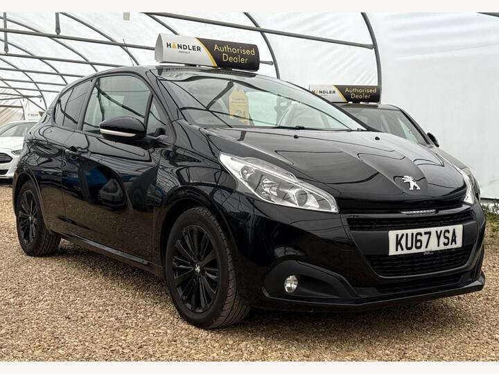 Peugeot 208 1.2 PureTech Black Edition Euro 6 3dr