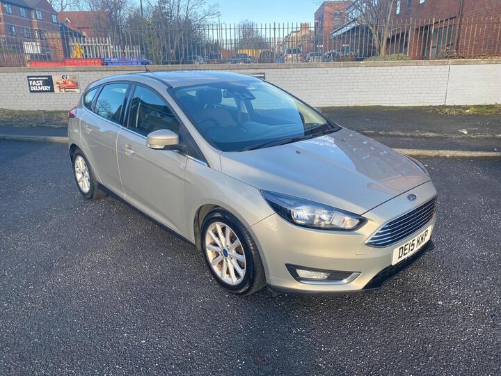 Ford Focus 1.0T EcoBoost Titanium Euro 6 (s/s) 5dr