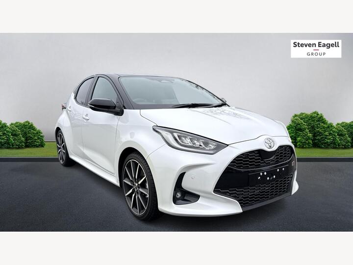 Toyota Yaris 1.5 VVT-h GR SPORT E-CVT Euro 6 (s/s) 5dr