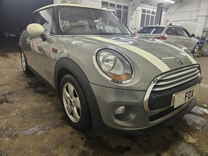 MINI HATCH 1.5 Cooper Euro 6 (s/s) 3dr