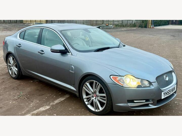 Jaguar XF 3.0d V6 Portfolio Auto Euro 5 4dr