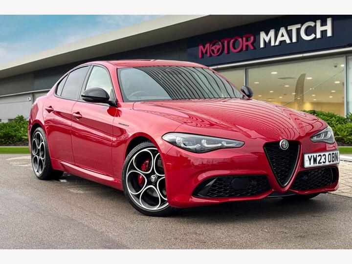 Alfa Romeo Giulia 2.0T Competizione Auto Euro 6 (s/s) 4dr