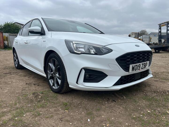 Ford Focus 1.0T EcoBoost ST-Line Auto Euro 6 (s/s) 5dr