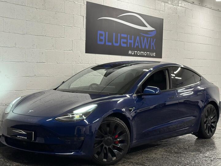 Tesla Model 3 (Dual Motor) Performance Auto 4WDE 4dr (Performance Upgrade) Tesla Model 3 (Dual Motor) Performance Auto 4WDE 4dr (Performance Upgrade)