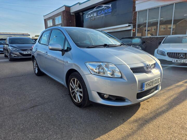 Toyota Auris 1.6 VVT-i TR 5dr