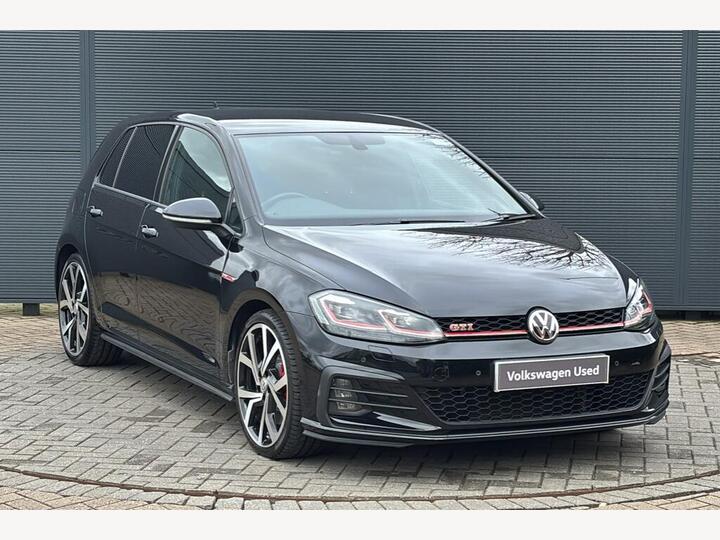 Volkswagen Golf 2.0 TSI GTI Performance DSG Euro 6 (s/s) 5dr Volkswagen Golf 2.0 TSI GTI Performance DSG Euro 6 (s/s) 5dr