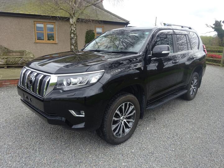 Toyota Land Cruiser 2.8D Invincible Auto 4WD Euro 6 (s/s) 5dr (7 Seat) Toyota Land Cruiser 2.8D Invincible Auto 4WD Euro 6 (s/s) 5dr (7 Seat)