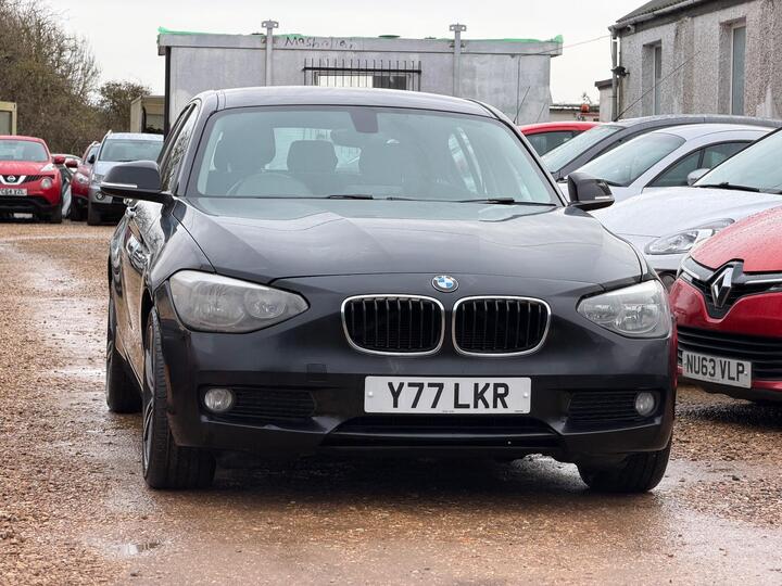 BMW 1 Series 1.6 116i Sport Euro 6 (s/s) 5dr BMW 1 Series 1.6 116i Sport Euro 6 (s/s) 5dr