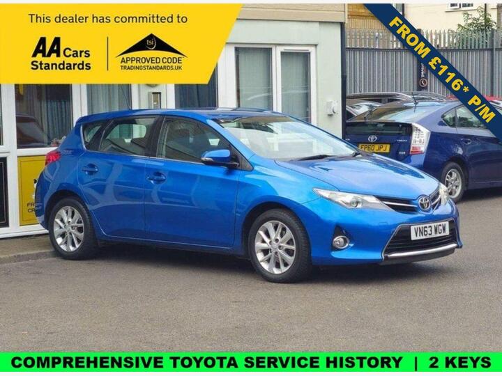 Toyota AURIS 1.6 V-Matic Icon Euro 5 5dr