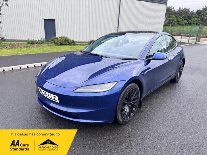 Tesla Model 3 Auto RWD 4dr
