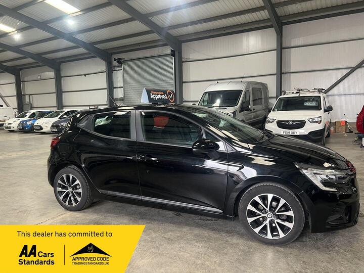 Renault Clio 1.0 TCe Evolution Euro 6 (s/s) 5dr