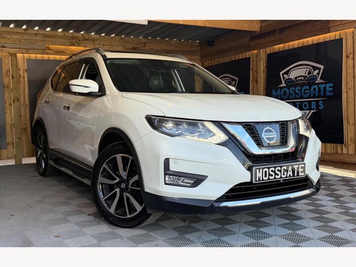 Nissan X-Trail 1.6 DCi Tekna XTRON Euro 6 (s/s) 5dr Nissan X-Trail 1.6 DCi Tekna XTRON Euro 6 (s/s) 5dr