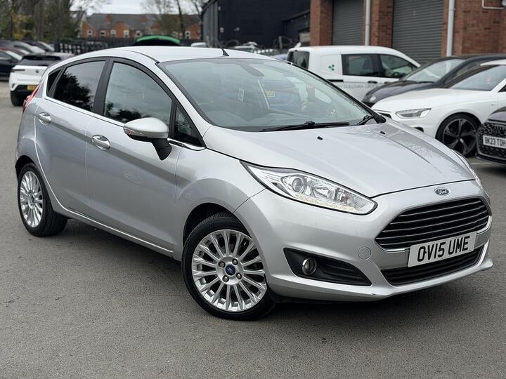 Ford Fiesta 1.0T EcoBoost Titanium Powershift Euro 5 5dr