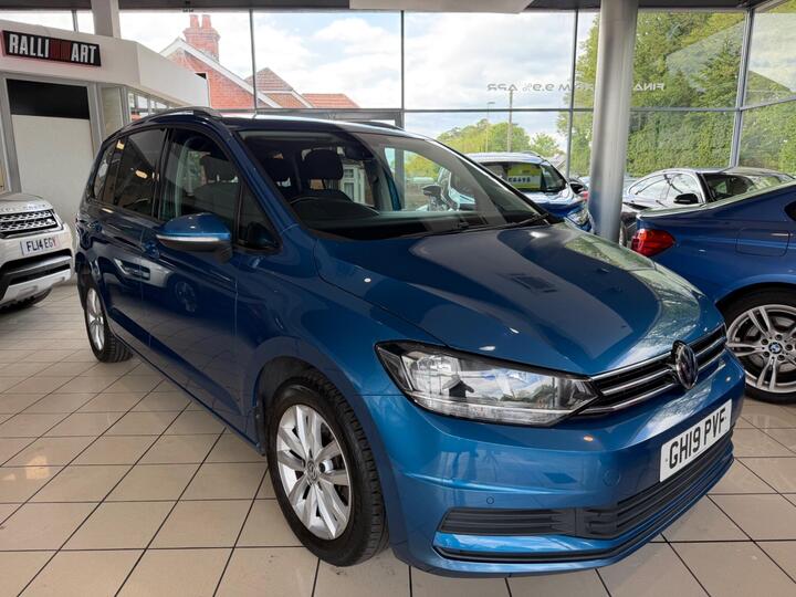 Volkswagen Touran 1.0 TSI SE Family Euro 6 (s/s) 5dr