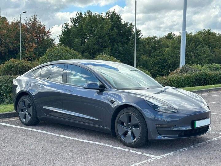 Tesla Model 3 (Dual Motor) Long Range Auto 4WDE 4dr