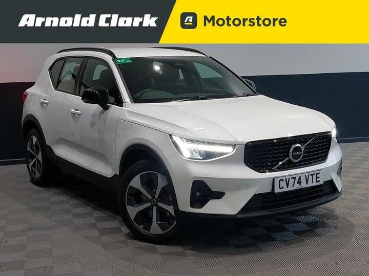 Volvo XC40 2.0 B4 MHEV Plus Dark DCT Auto Euro 6 (s/s) 5dr
