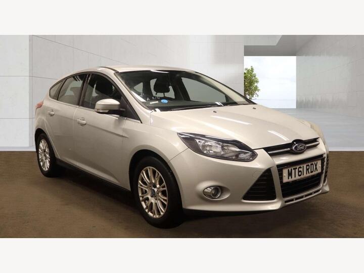 Ford FOCUS 1.6 Titanium Powershift Euro 5 5dr