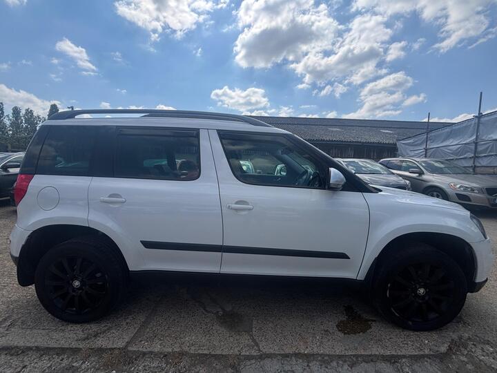 Skoda Yeti 2.0 TDI Elegance Outdoor Euro 5 5dr