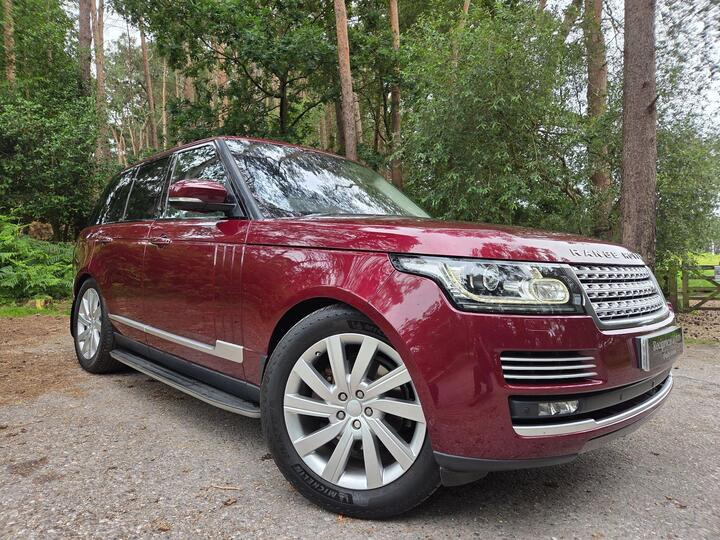 Land Rover Range Rover 3.0 TD V6 Vogue SE Auto 4WD Euro 6 (s/s) 5dr Land Rover Range Rover 3.0 TD V6 Vogue SE Auto 4WD Euro 6 (s/s) 5dr
