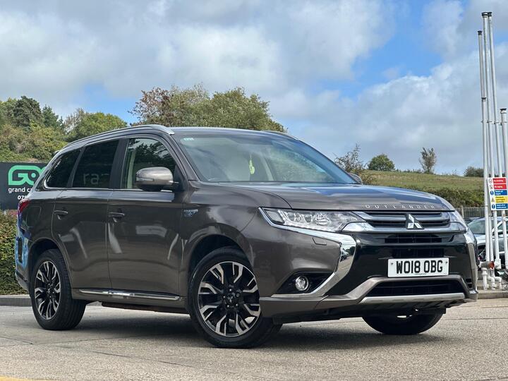 Mitsubishi Outlander 2.0h 12kWh 5h CVT 4WD Euro 6 (s/s) 5dr