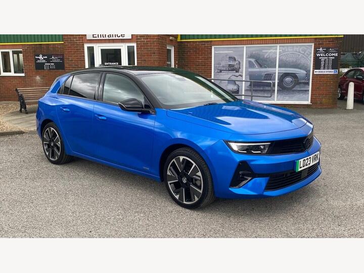 Vauxhall Astra Electric 54kWh Ultimate Auto 5dr