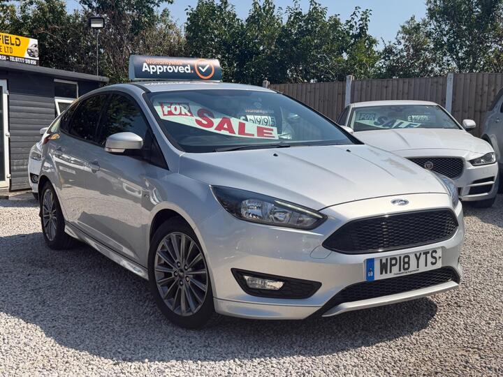 Ford Focus 1.0T EcoBoost ST-Line Euro 6 (s/s) 5dr