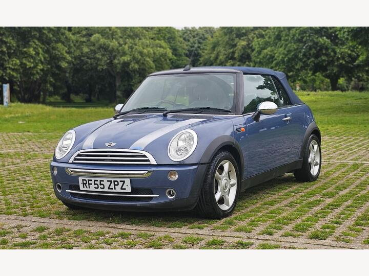 MINI Convertible 1.6 Cooper Euro 3 2dr MINI Convertible 1.6 Cooper Euro 3 2dr