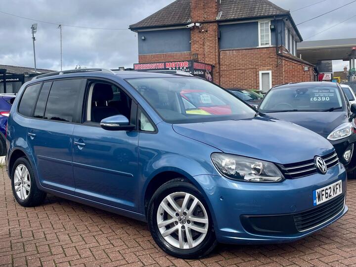 Volkswagen Touran 2.0 TDI SE Euro 5 5dr Volkswagen Touran 2.0 TDI SE Euro 5 5dr