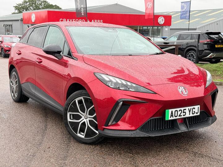 MG MG4 64kWh Trophy Long Range Auto 5dr