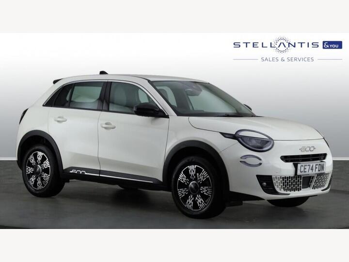 Fiat 600 1.2 MHEV E-DCT Euro 6 (s/s) 5dr