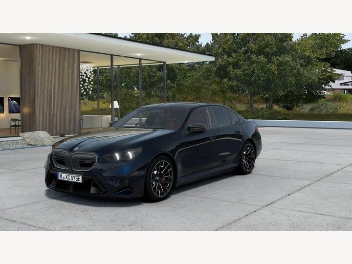 BMW M5 4.4 22.1kWh Steptronic XDrive Euro 6 (s/s) 4dr
