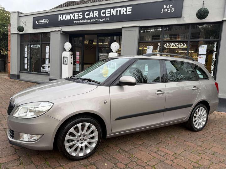 Skoda FABIA 1.6 TDI Elegance Euro 5 5dr