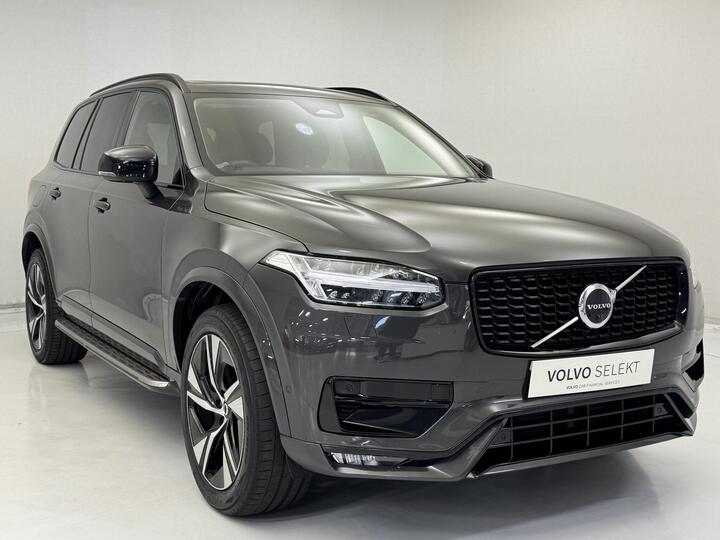 Volvo XC90 2.0 B5 MHEV Plus Auto 4WD Euro 6 (s/s) 5dr