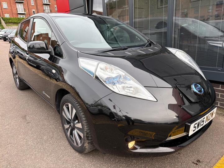 Nissan Leaf 24kWh Tekna Auto 5dr Nissan Leaf 24kWh Tekna Auto 5dr