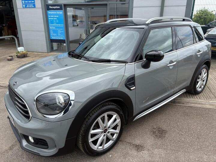 MINI Countryman 1.5 Cooper Sport ALL4 Euro 6 (s/s) 5dr MINI Countryman 1.5 Cooper Sport ALL4 Euro 6 (s/s) 5dr