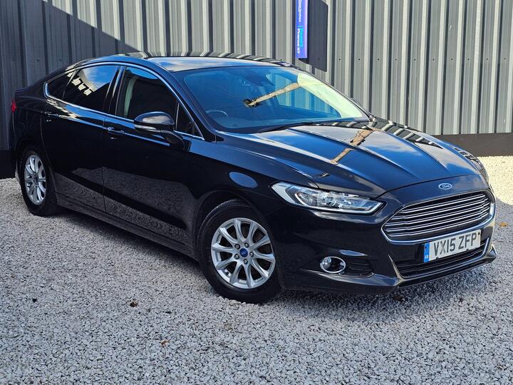 Ford Mondeo 1.6 TDCi ECOnetic Titanium Euro 5 (s/s) 5dr