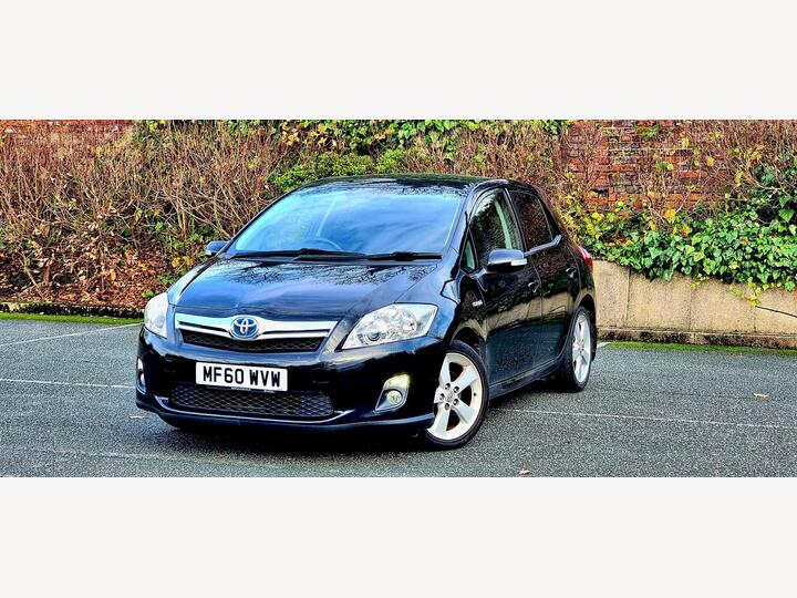 Toyota Auris 1.8 VVT-h T Spirit CVT Euro 5 (s/s) 5dr Toyota Auris 1.8 VVT-h T Spirit CVT Euro 5 (s/s) 5dr