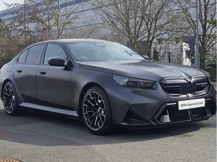 BMW M5 4.4 22.1kWh Steptronic XDrive Euro 6 (s/s) 4dr