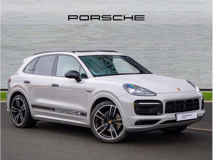 Porsche Cayenne 3.0 V6 E-Hybrid 17.9kWh Platinum Edition TiptronicS 4WD Euro 6 (s/s) 5dr (3.6kW Charger)